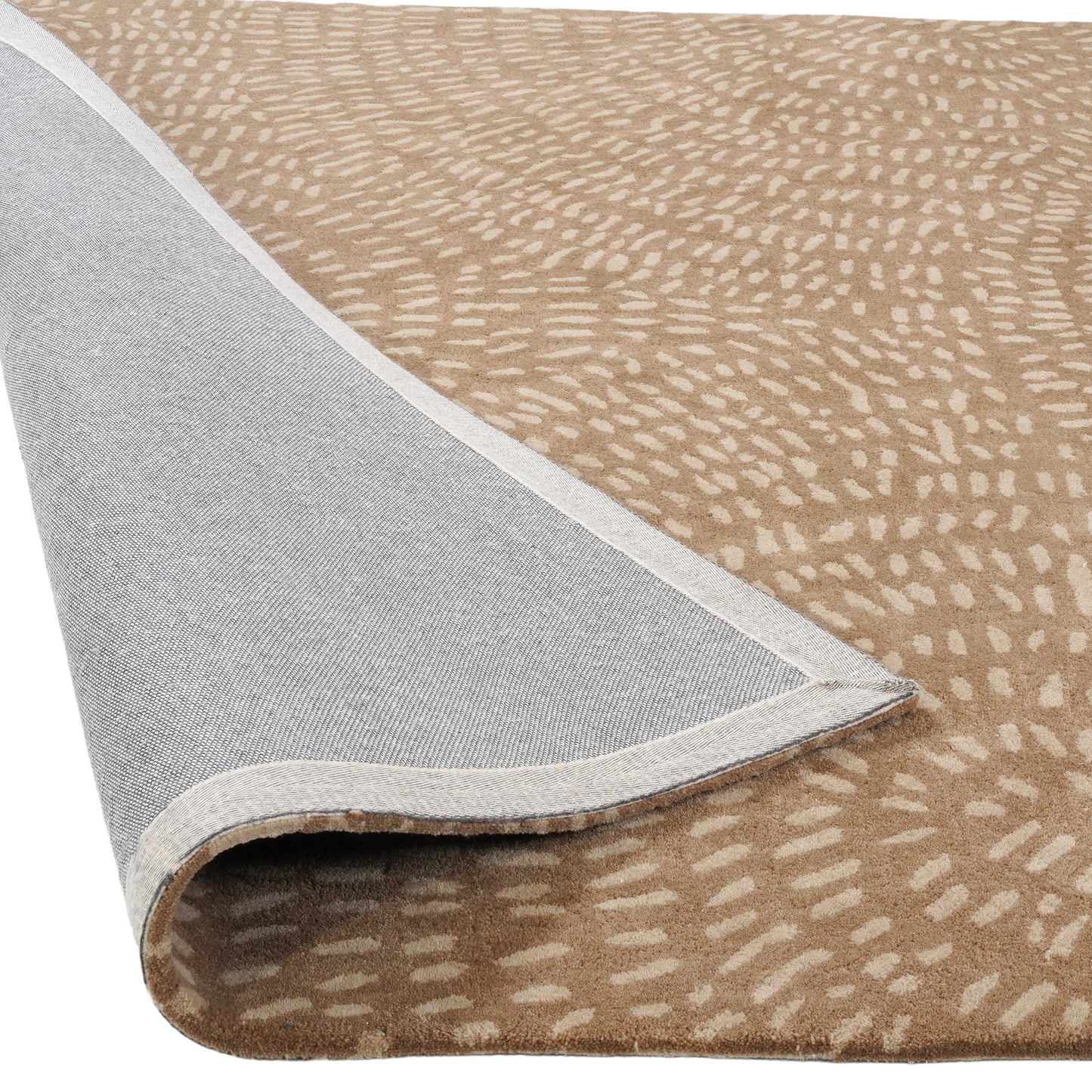 LOIQ RUG
