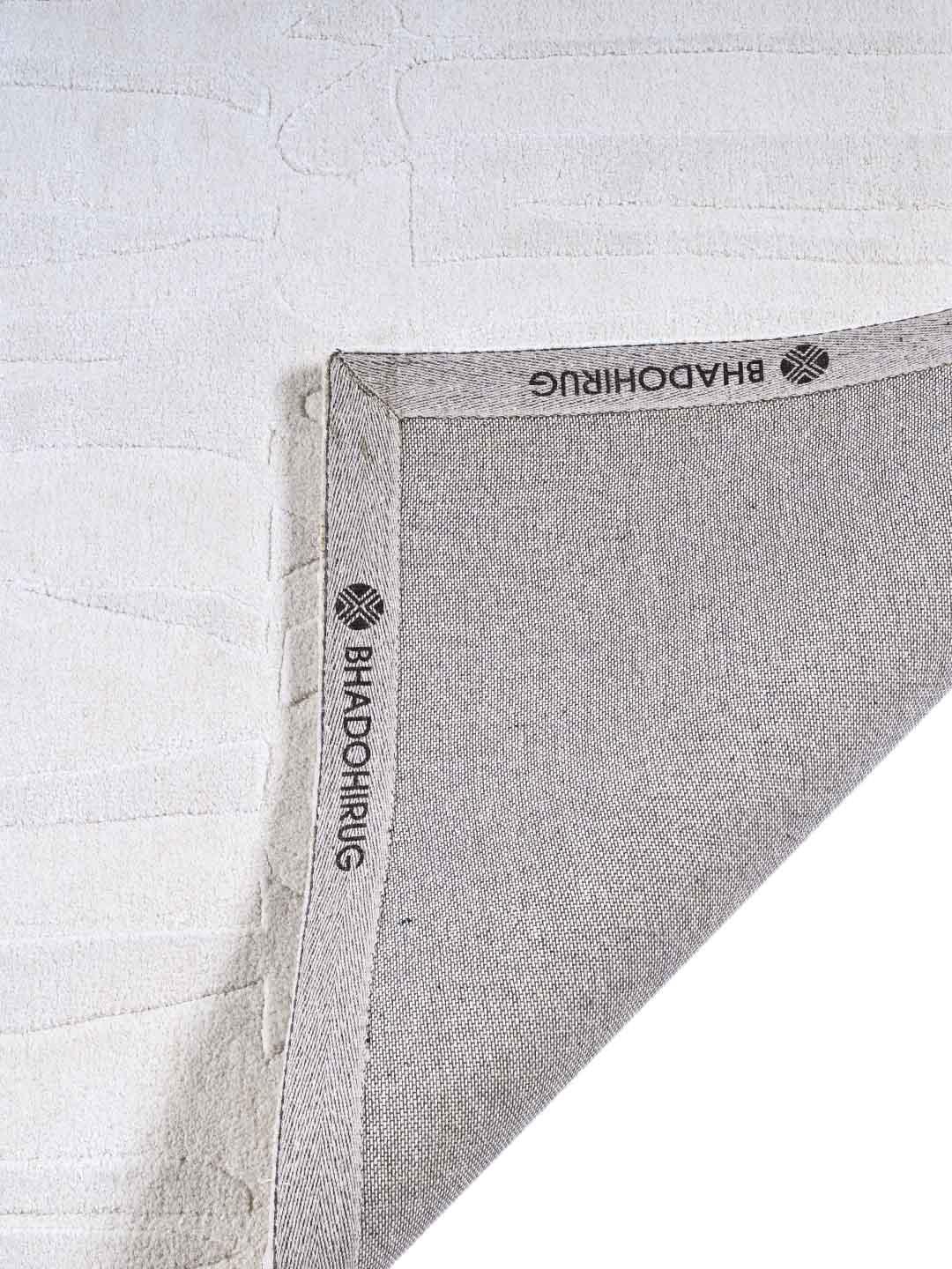 Botic White Minimalist Hand Tufted Wool & Silk Rug