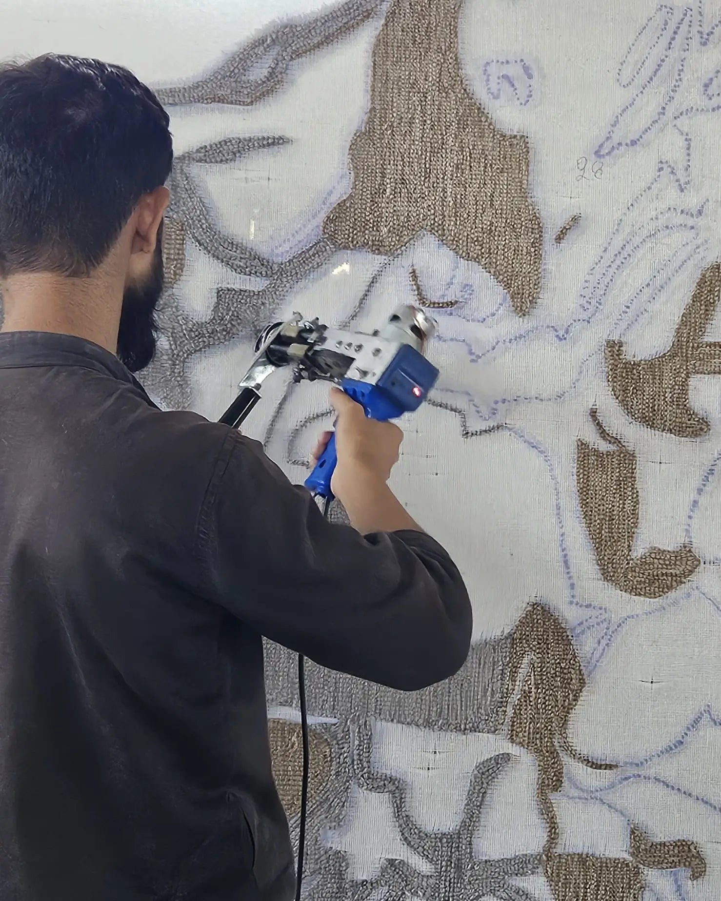 making a hand tufted area rug