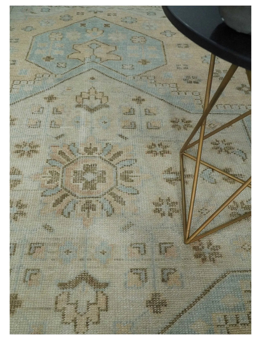 treaditional hand knotted rug