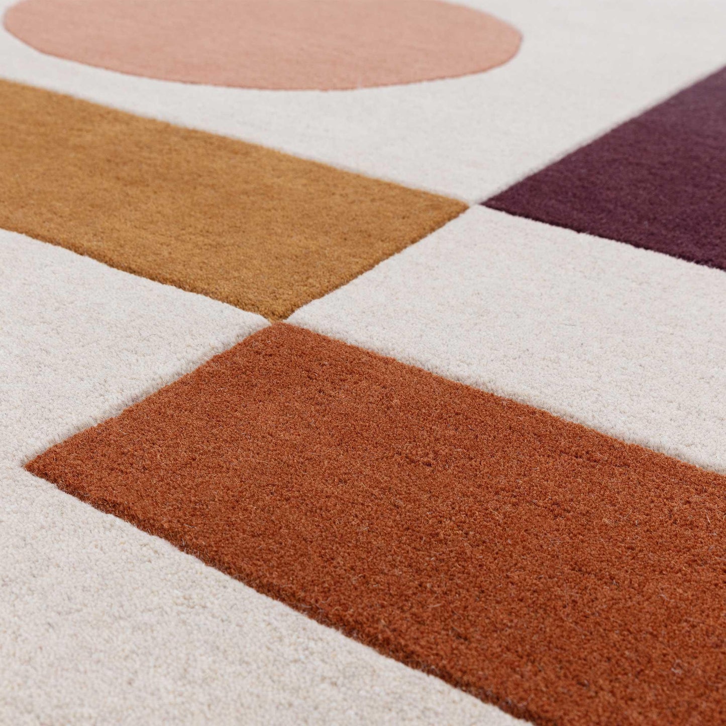 wool and viscose carpet