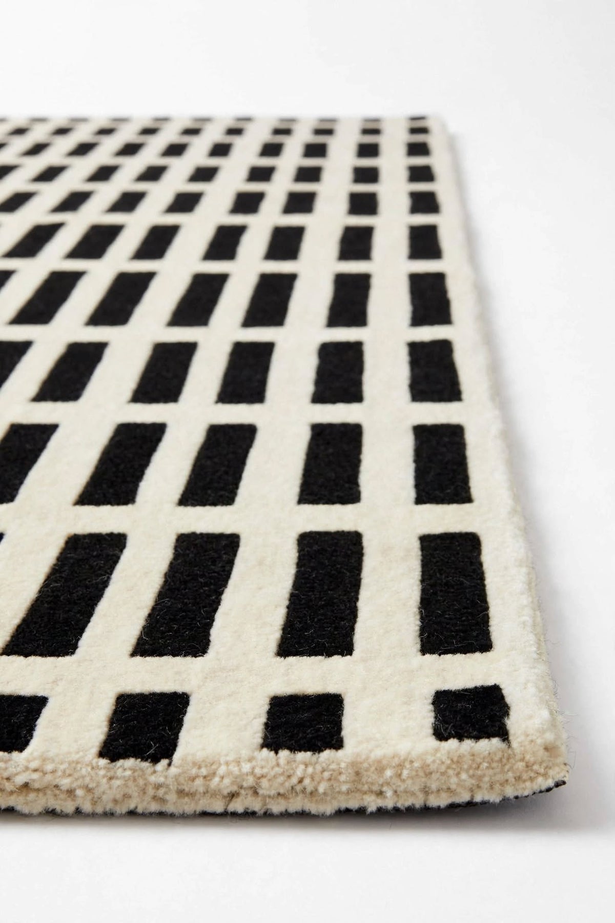 Black Off White Grid Indian Wool Rug
