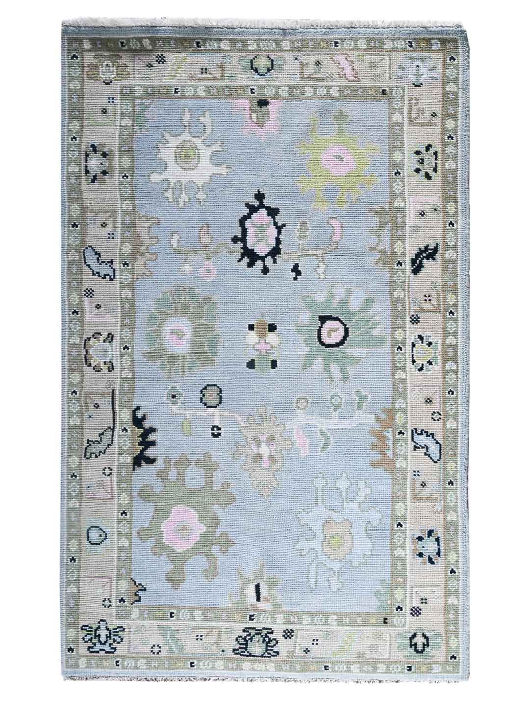 Aprezo Classic hand Knotted Wool Rug