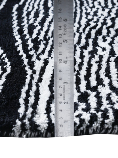 Wave Black Hand Knotted Wool Rug