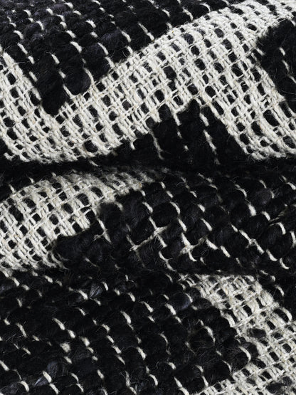 Huula Black Hand Woven Jute Rug