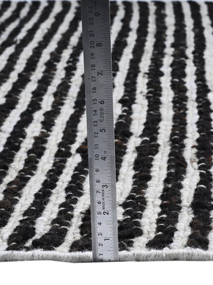 Black & White Hand Woven Jute Rug