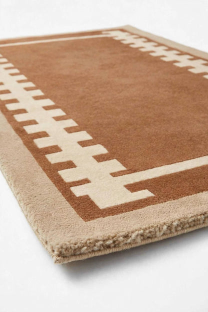 Lattice Motion Hand Tufted Indian Wool Rug