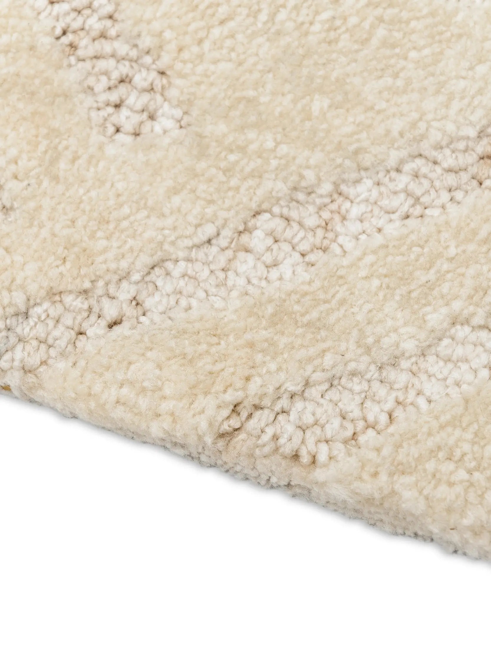 hand tufted loop and cut pile area rug close up