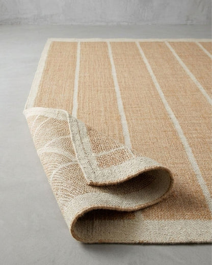 hanwoven jute area rug