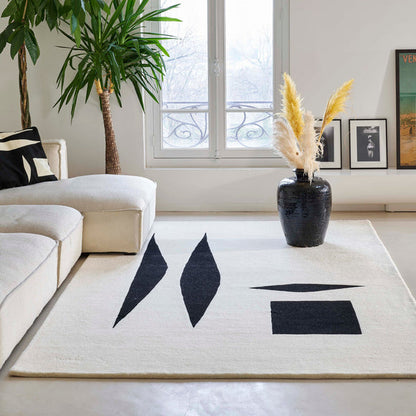 Nimmi Hand Tufted Minimalist Rug with Modern Geometry Art in Living Room
