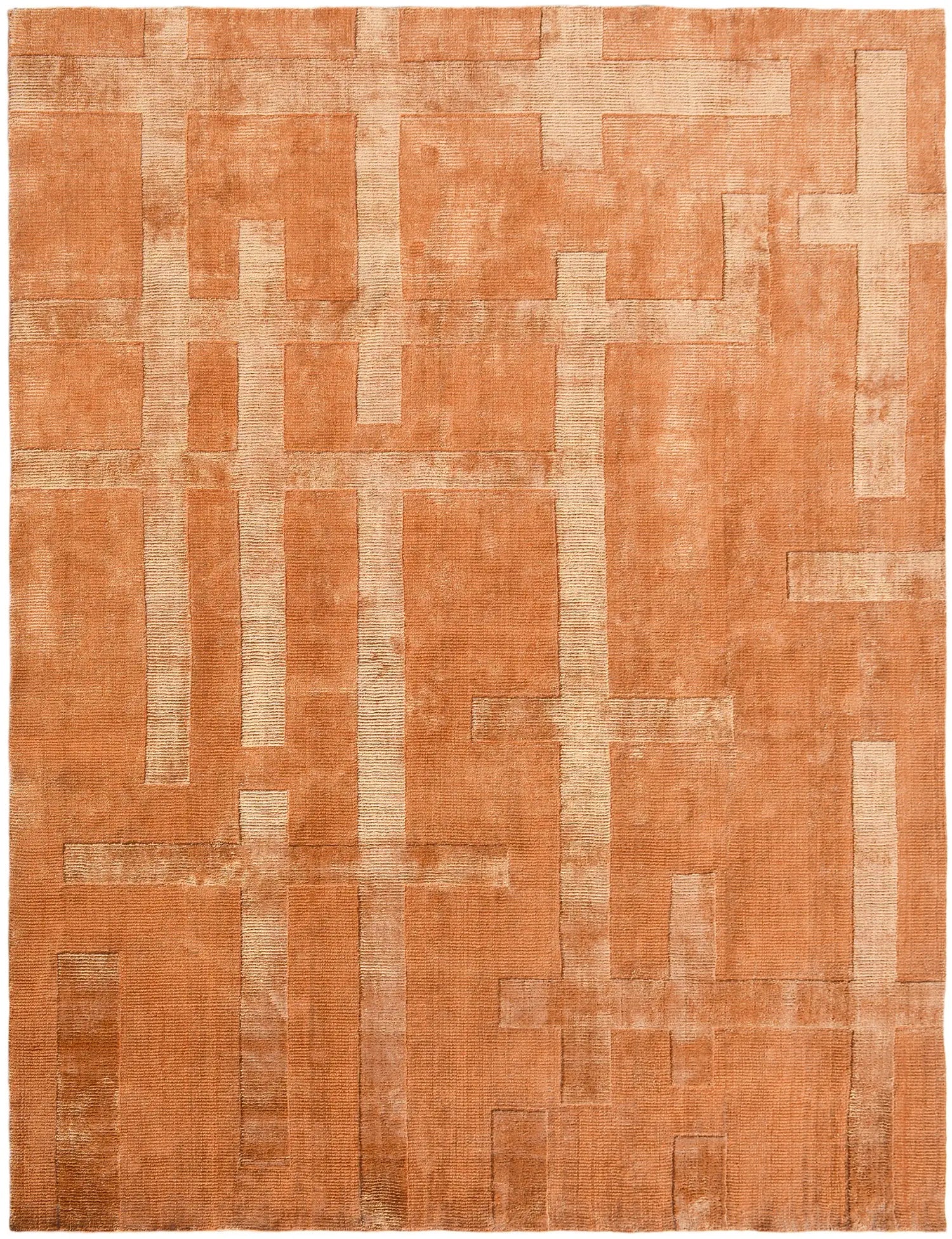 Patterned rug with geometric design