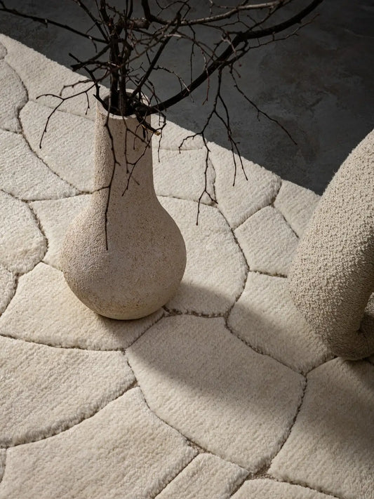 rock wall pattern hand knotted wool area rug