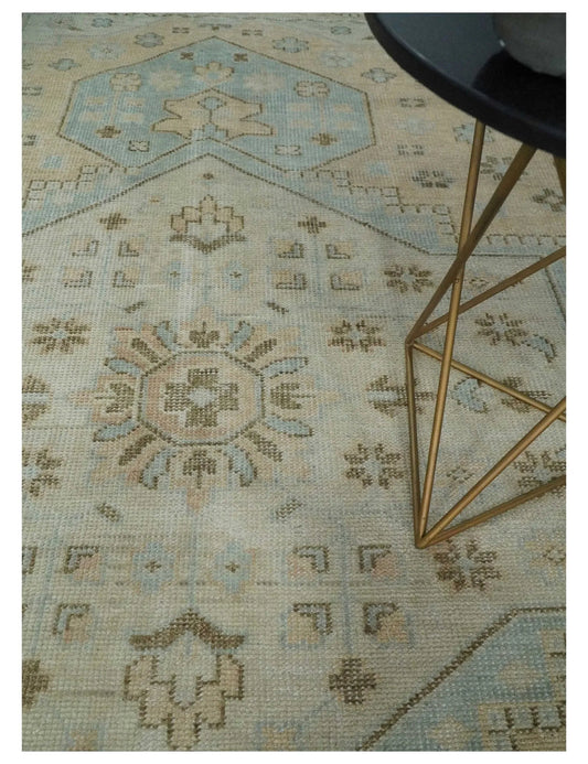 treaditional hand knotted rug