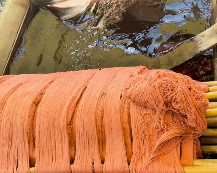 dyeing wool for rug making