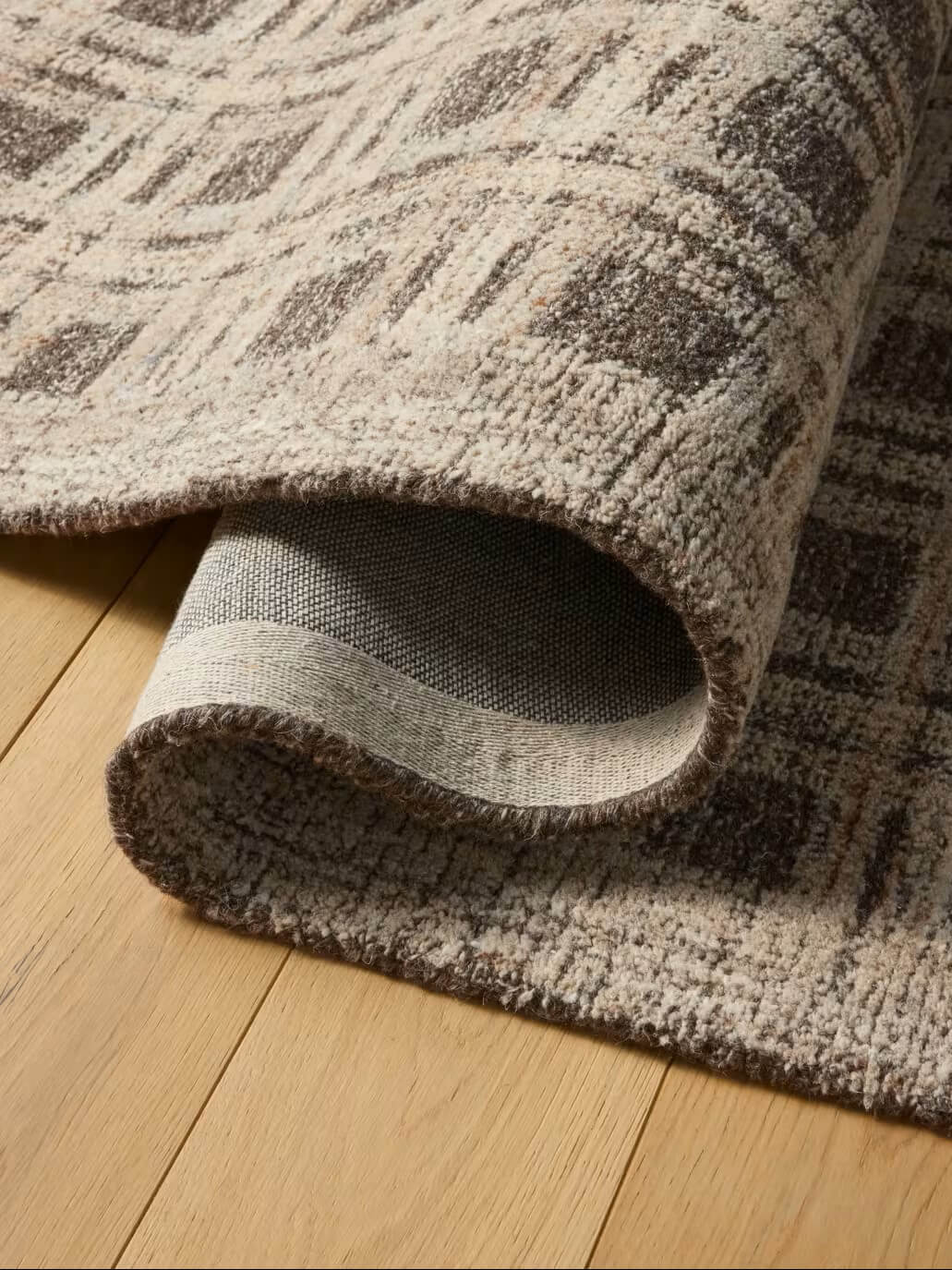 hand tufted wool rug pile height