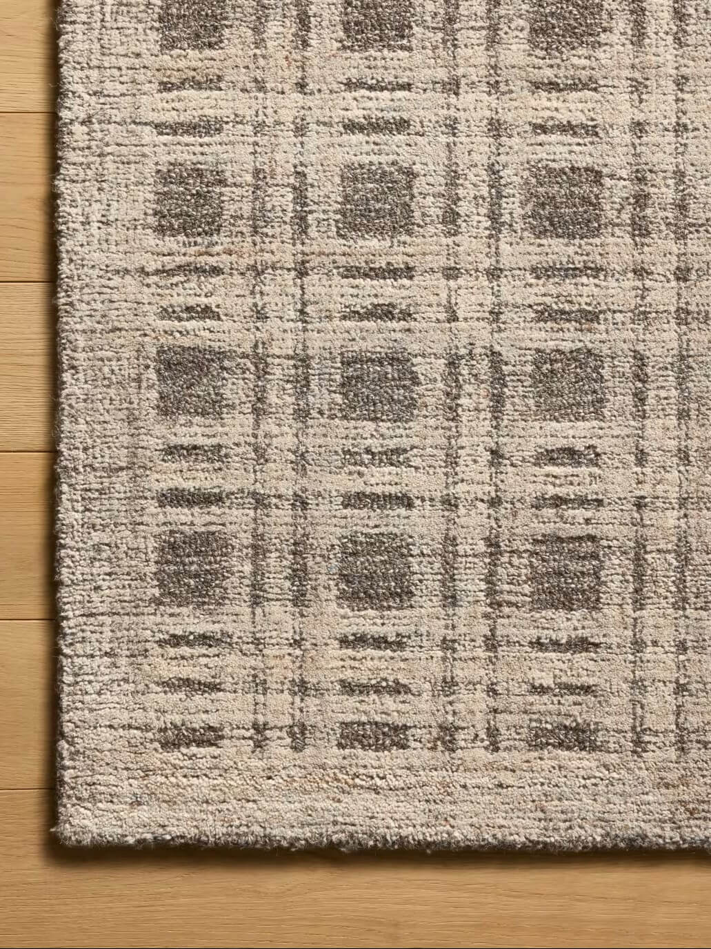 tufted area rug corner close up